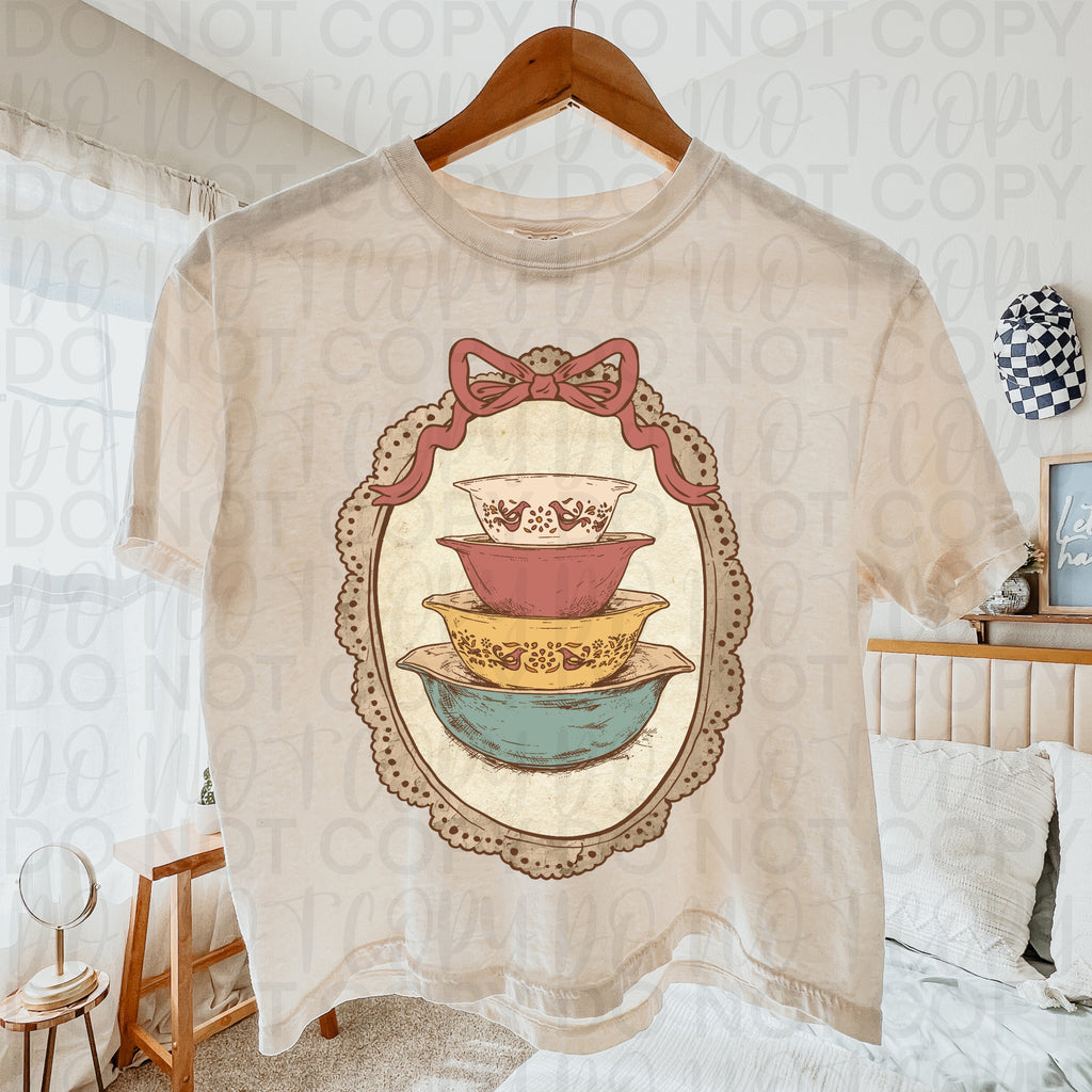 Vintage Friendship Pyrex Dishes PNG