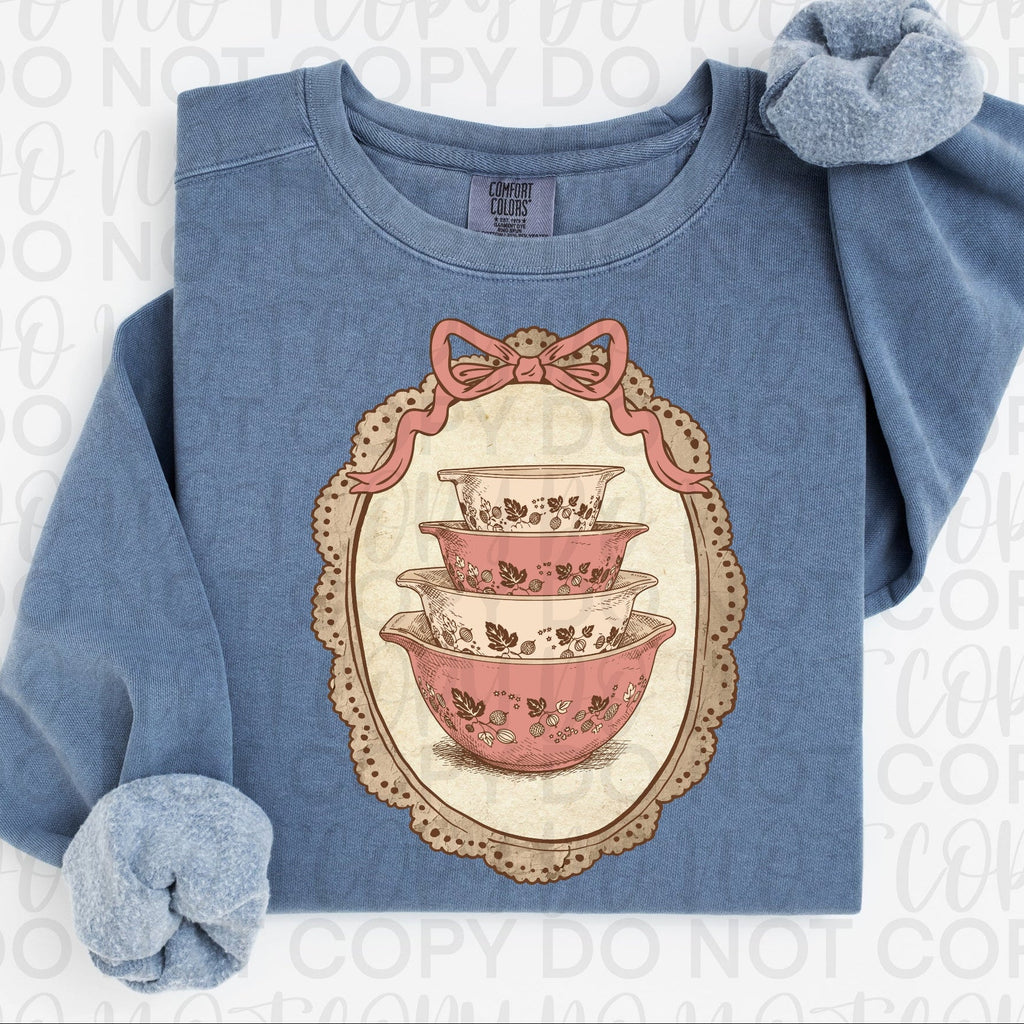 Vintage Pink Pyrex Oval Frame PNG